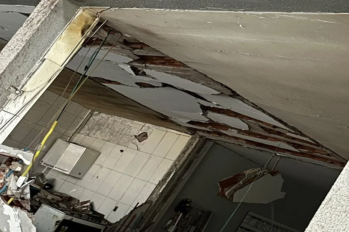 Três pessoas ficam feridas após explosões em boxes de rodoviária no GO - imagem 3 Três pessoas ficam feridas após explosões em boxes de rodoviária no GO - imagem 3