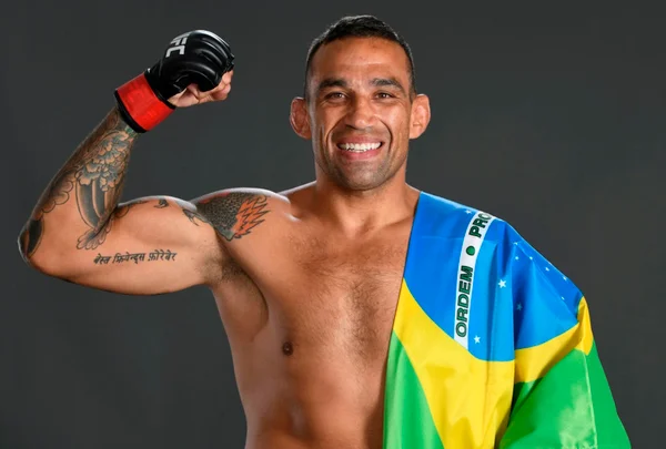 Imagem colorida de Fabricio Werdum - Metrópoles