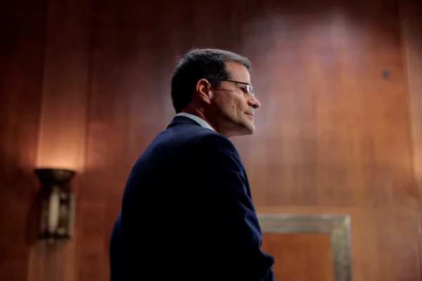 Imagem colorida de procurador- geral doss EUA, John Sauer - Metrópoles