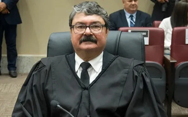 Desembargador do TJGO Jairo Ferreira, Goiás