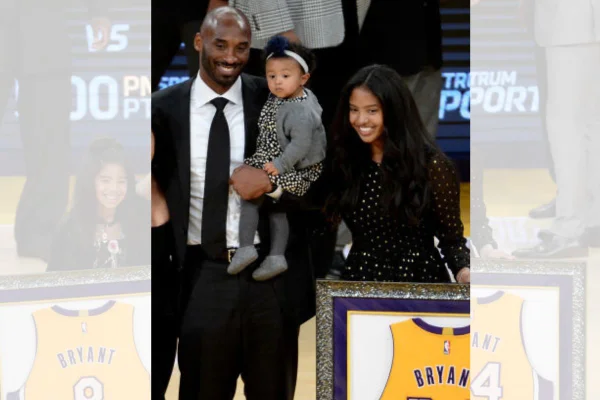 A filha de 19 anos de Kobe Bryant afirma estar sendo perseguida