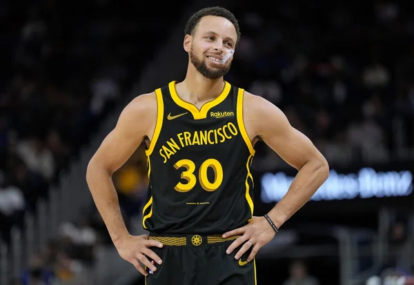 Stephen Curry - Metrópoles