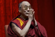 Dalai Lama é o líder religioso do budismo tibetano