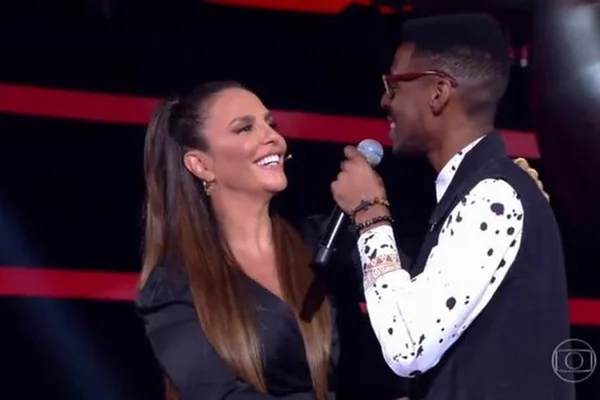 Brasiliense é disputado por técnicos no retorno do The Voice Brasil