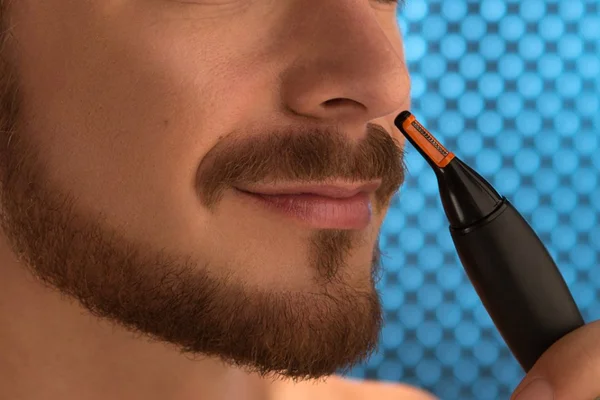 Aparador de pelo de nariz