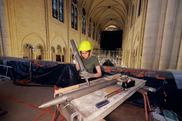 Luciana Lemes, paulista que atuou na restauração órgão de Notre-Dame - Metrópoles
