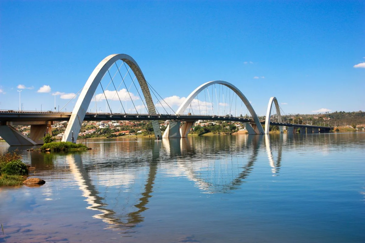 Corpo é resgatado próximo à Ponte JK em Brasília