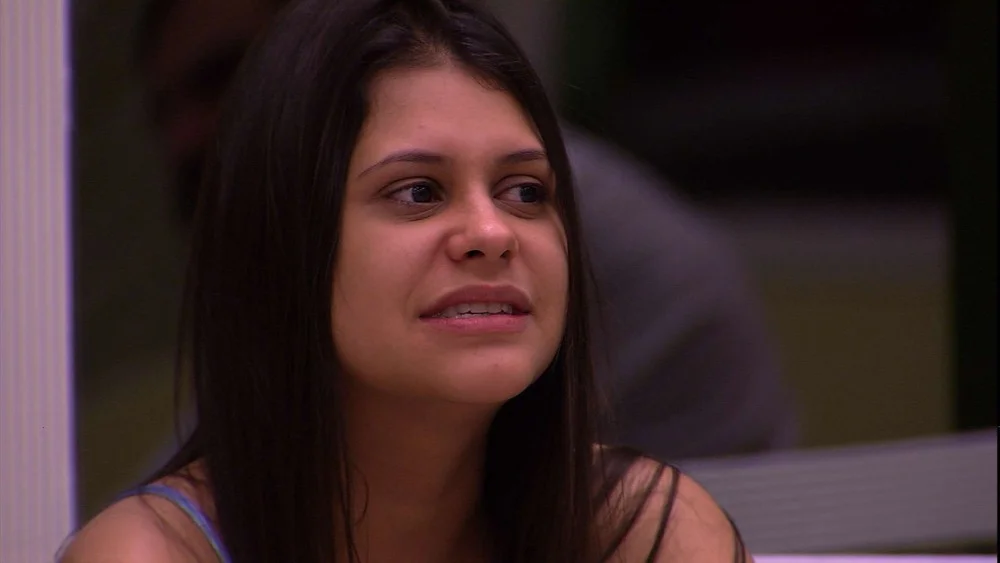 A sister contou a Nayara sobre sua sexualidade A sister contou a Nayara sobre sua sexualidade