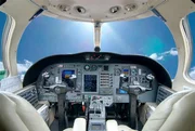 Cabine dos pilotos do Cessna CJ1