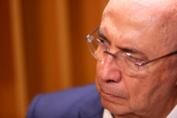 O que Meirelles tem achado dos discursos de Lula sobre economia