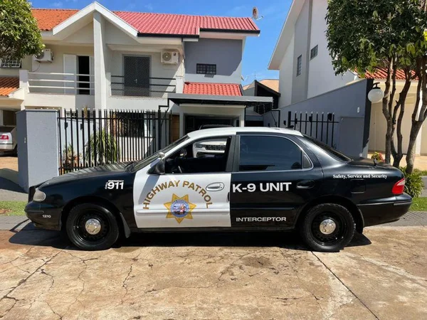 "Viatura" chama atenção no Paraná