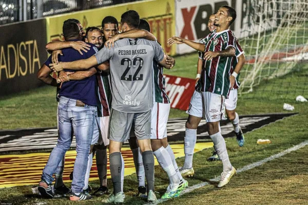 Fluminense vence o Boavista