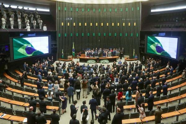 Sessão solene do Congresso Nacional destinada à inauguração da 4ª Sessão Legislativa Ordinária da 57ª Legislatura Metrópoles