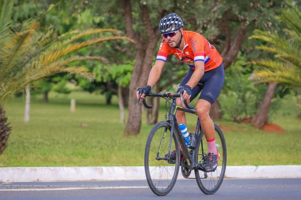 Economia e qualidade de vida: brasilienses trocam o carro pela bike