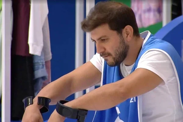 BBB21: Caio vence a prova do anjo pela terceira semana seguida