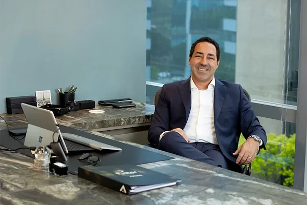 O CEO e fundador do Grupo Fictor, Rafael Góis