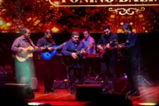 Show da banda Gipsy Kings featuring Tonino Baliardo