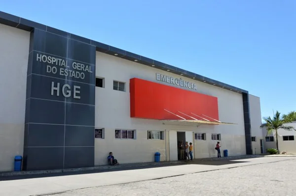 Fachada de hospital