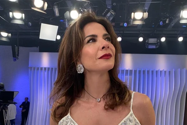 Luciana Gimenez se machuca durante treino e vai parar no hospital