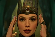 Rainha Má (Gal Gadot)