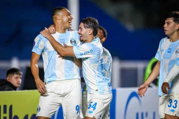Sul-Americana: Grêmio vence o Deportivo Riestra por 3 x 0 fora de casa
