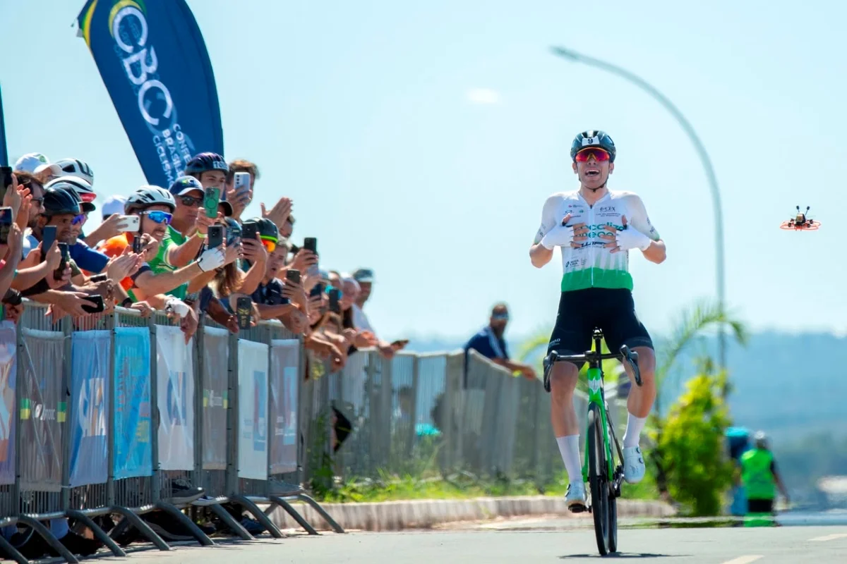 João Pedro Rossi é o novo campeão brasileiro de Ciclismo Estrada em Brasília