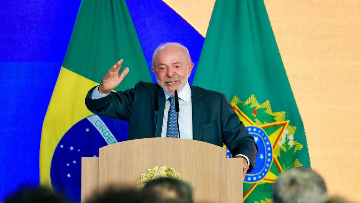 Aliados apostam que Lula não entregará articulação política ao Centrão