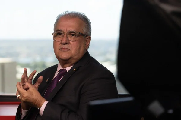 Foto colorida do deputado federal Augusto Coutinho (Republicanos-PE), relator do PL dos Aplicativos na Comissão de Indústria, Comércio e Serviços (CICS) na Câmara dos Deputados - Metrópoles