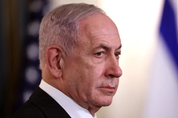 Foto colorida de Benjamin Netanyahu, premiê de Israel