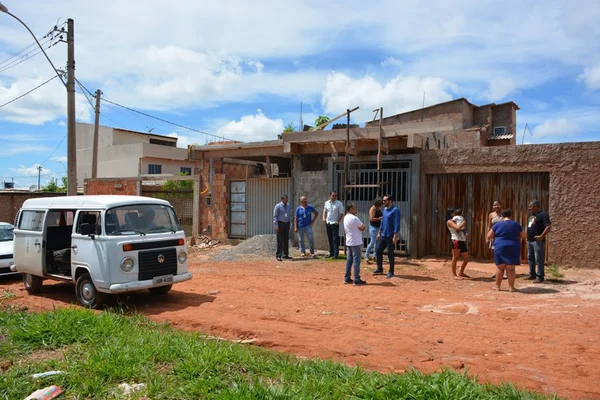 CLDF reúne CEB e Caesb para atender pedidos de moradores do Itapoã