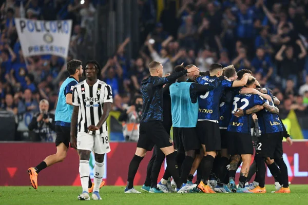 Internazionale faz 4 x 2 na Juventus e conquista a Copa da Itália