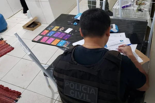 PF e PCDF desarticulam esquema que usava “laranjas” em fraude bancária