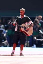Look completo de Justin Bieber Look completo de Justin Bieber