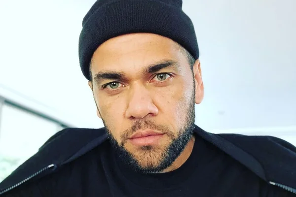“Fiquei em choque”, afirma jovem que acusa Daniel Alves de estupro