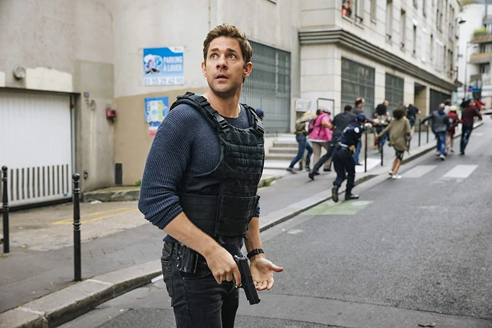 <b>Tom Clancy's: Jack Ryan/2ª Temporada</b>: Jack Ryan (John Krasinski) é um analista promissor da CIA que segue um padrão de comunicações terroristas que leva a descoberta de uma estratégia intrincada que tem como meta a destruição global. Disponível no Prime Video <b>Tom Clancy's: Jack Ryan/2ª Temporada</b>: Jack Ryan (John Krasinski) é um analista promissor da CIA que segue um padrão de comunicações terroristas que leva a descoberta de uma estratégia intrincada que tem como meta a destruição global. Disponível no Prime Video