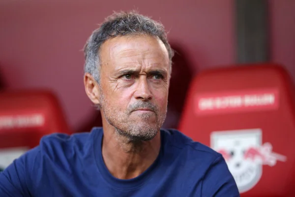 Imagem colorida de Luis Enrique