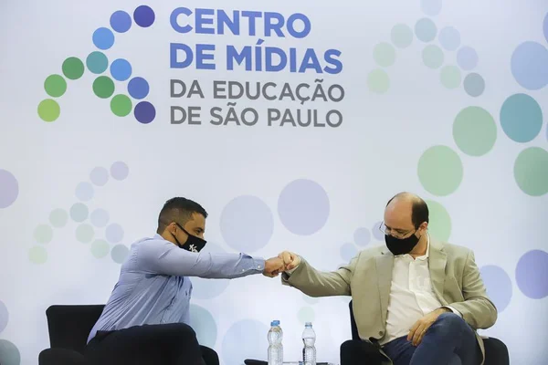 Secretário de Educação de São Paulo defende escola como serviço essencial