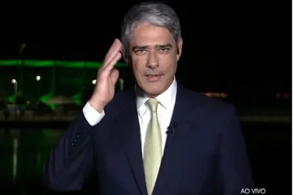 Gesto militar de Bonner durante o Jornal Nacional gera polêmica