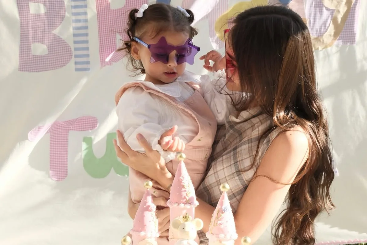 Helena, filha de Neymar e Amanda Helena, filha de Neymar e Amanda