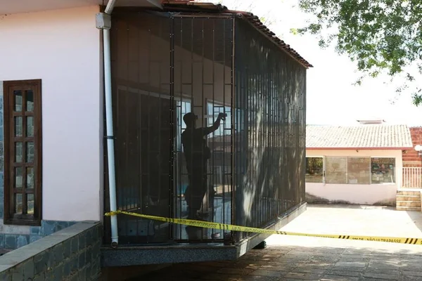 Médica é encontrada amarrada e morta em condomínio de Sobradinho II