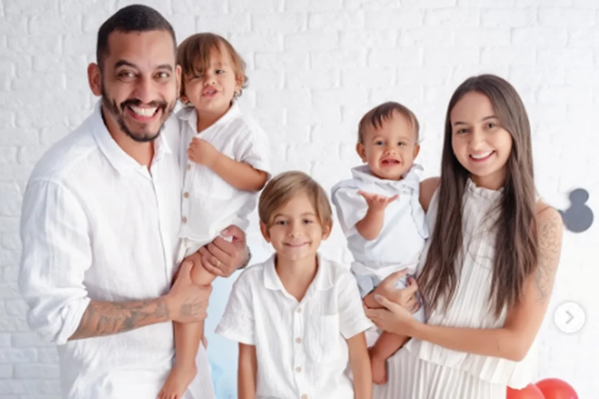 Mãe de 3 filhos: quem era influencer que morreu após cirurgia plástica - imagem 8 Mãe de 3 filhos: quem era influencer que morreu após cirurgia plástica - imagem 8