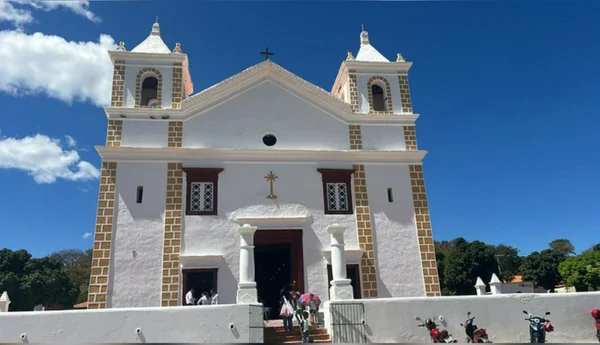 Igreja com mais de 350 anos em MG