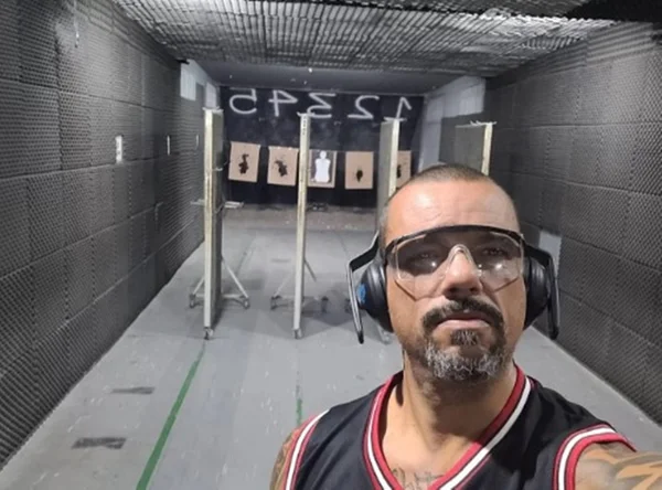 Imagem colorida de Ivan Rejane Fonte Boa Pinto