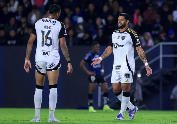 Conmebol divulga áudio do VAR em pênalti polêmico contra o Atlético-MG