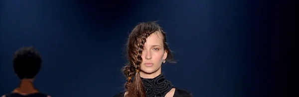 Beleza de PatBo usa 13 produtos para criar “make natural”