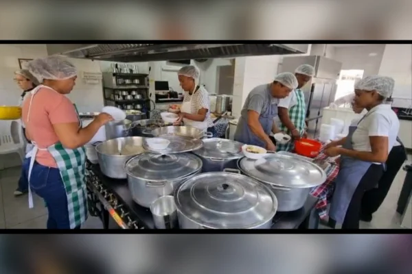 ABH distribui 500 refeições no feriado de sexta-feira da Paixão