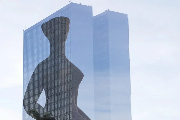 Estatua A Justica no Supremo tribunal Federal STF proximo ao Congresso Nacional - Metrópoles