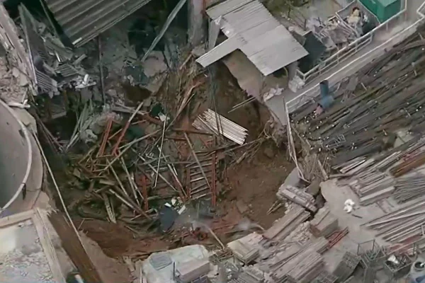 Acidente em obras da estação Bela Vista