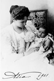 Alexandra Feodorovna Romanov e sua filha Anastasia Alexandra Feodorovna Romanov e sua filha Anastasia