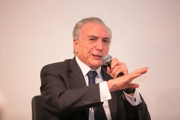Temer viaja pelo País com sua ‘caravana da vitória’ em abril